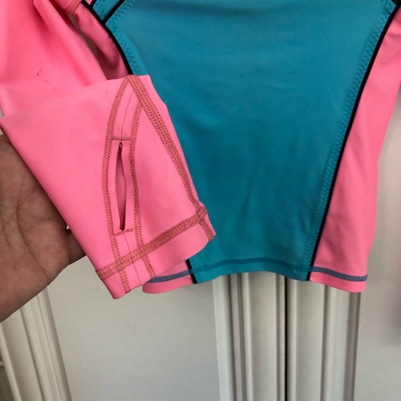 🥳HOST PICK🥳 SIZE 7 - RARE Ivivva by Lululemon girl’s rashguard 🍋 - Picture 3 of 12